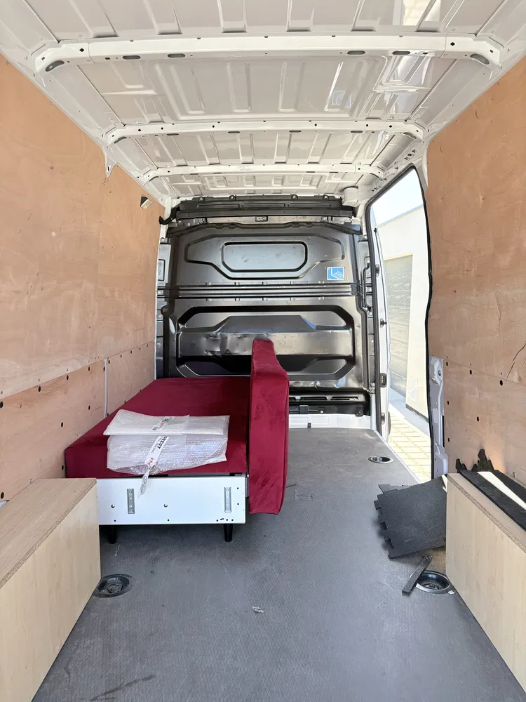 Transport mebli w busie